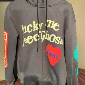 Lucky me I see ghosts Rep